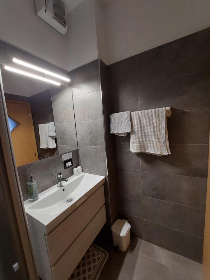 Bed & Breakfast Villa Maria Cavalese Bagian luar foto